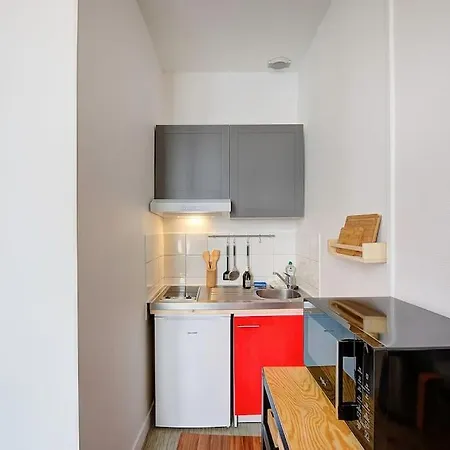 Le Mimosa - Place Des Halles