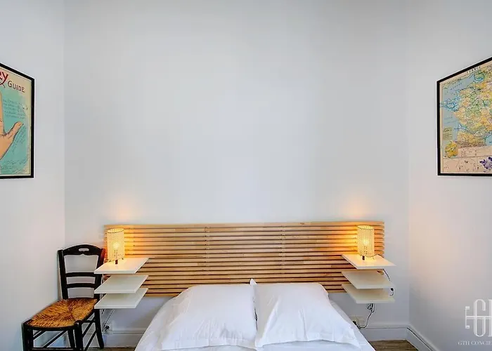 Le Mimosa - Place Des Halles Апартаменты *