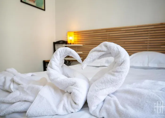 Апартаменты Le Mimosa - Place Des Halles Тур