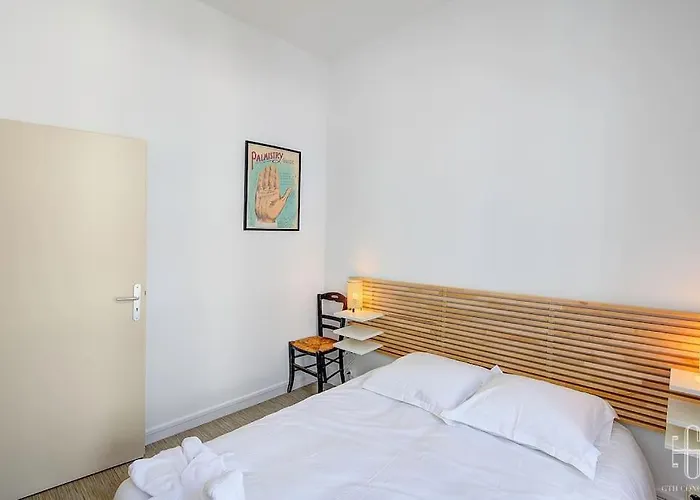 Le Mimosa - Place Des Halles Апартаменты *